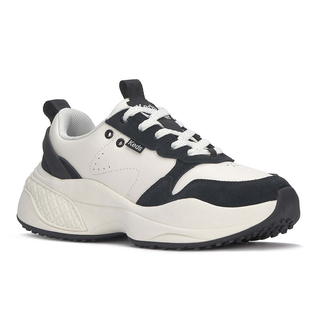 Women's Cross City Trainer Leather/Mesh Sneaker White/Black