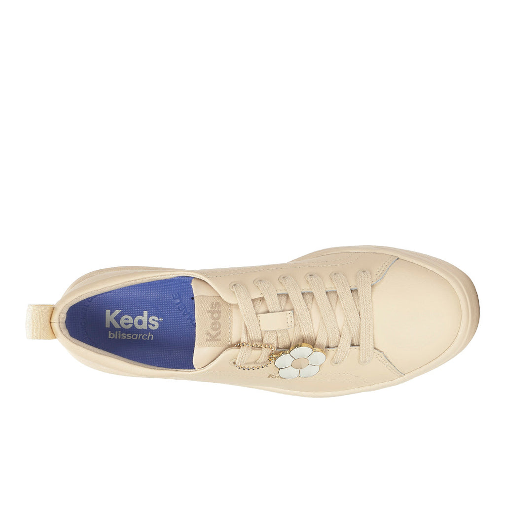 Women's Skyler Leather Daisy Charm Parchment Sneaker